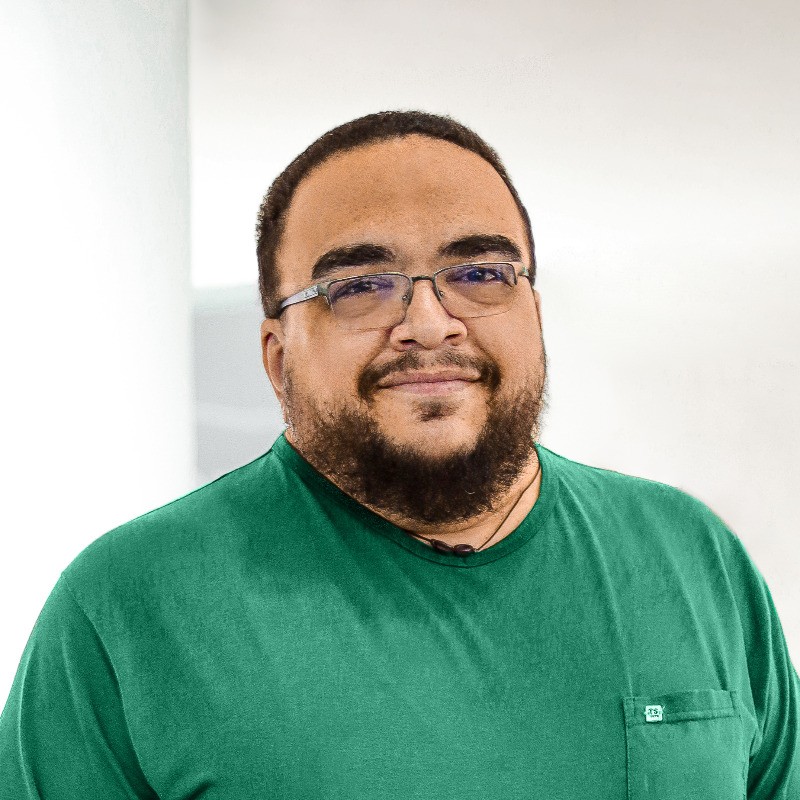 Carlos Mario Mora Restrepo